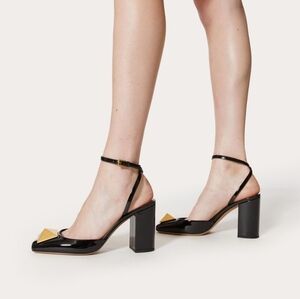NIB Valentino One Stud Black Patent Ankle Strap Pumps Size 41